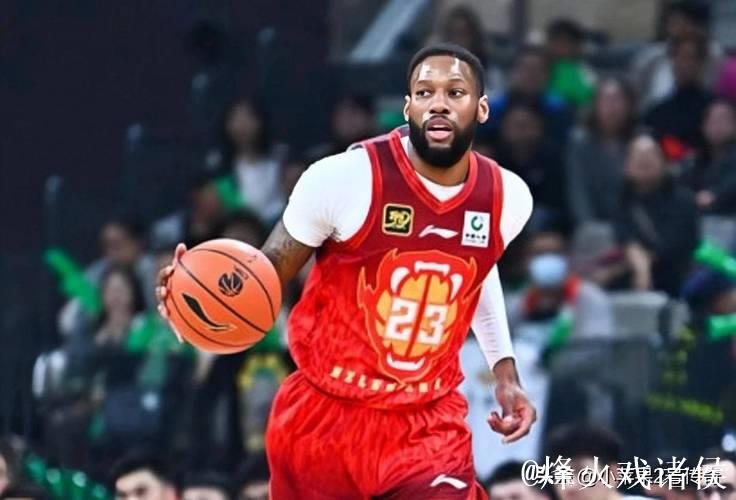 CBA-韦瑟斯庞25+9+6 米奇23+15 深圳力克青岛